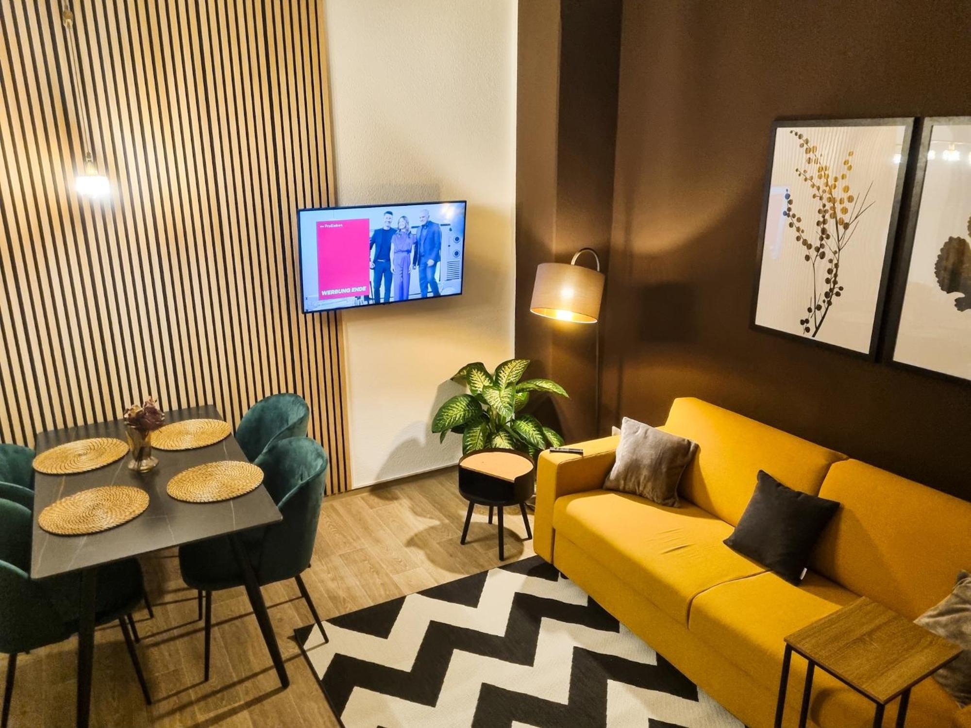Maremar - Design Maisonette Altstadt - 4 Pers - 57Qm - Luxus Boxspringbett - Kueche - Arbeitsplatz - Privater Parkplatz Грайц Екстериор снимка