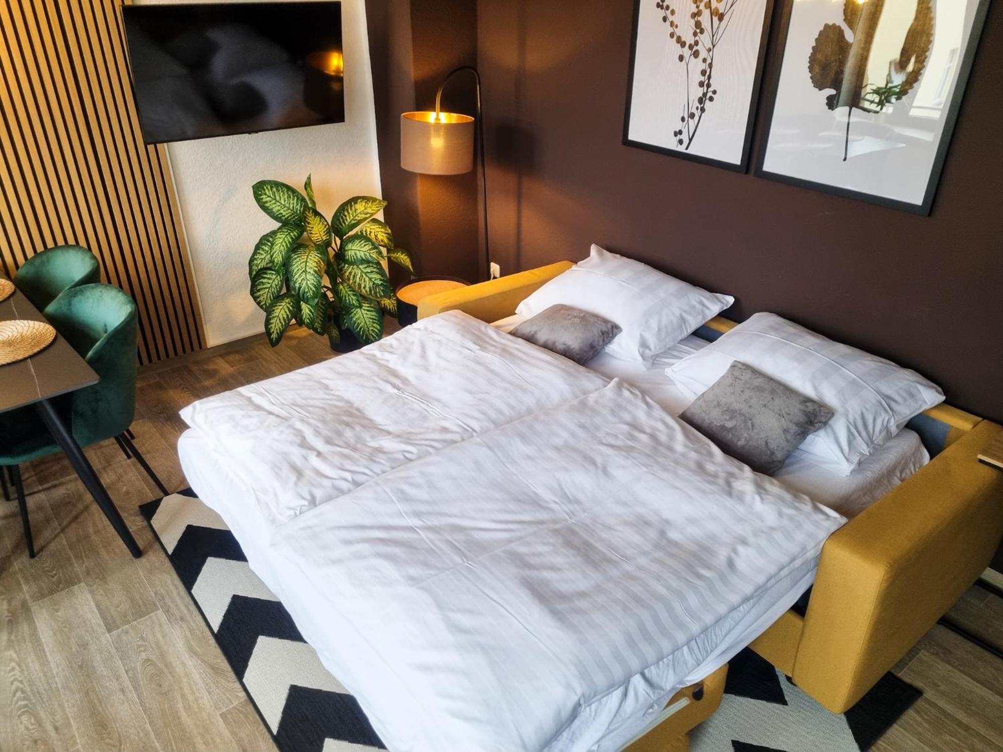 Maremar - Design Maisonette Altstadt - 4 Pers - 57Qm - Luxus Boxspringbett - Kueche - Arbeitsplatz - Privater Parkplatz Грайц Екстериор снимка