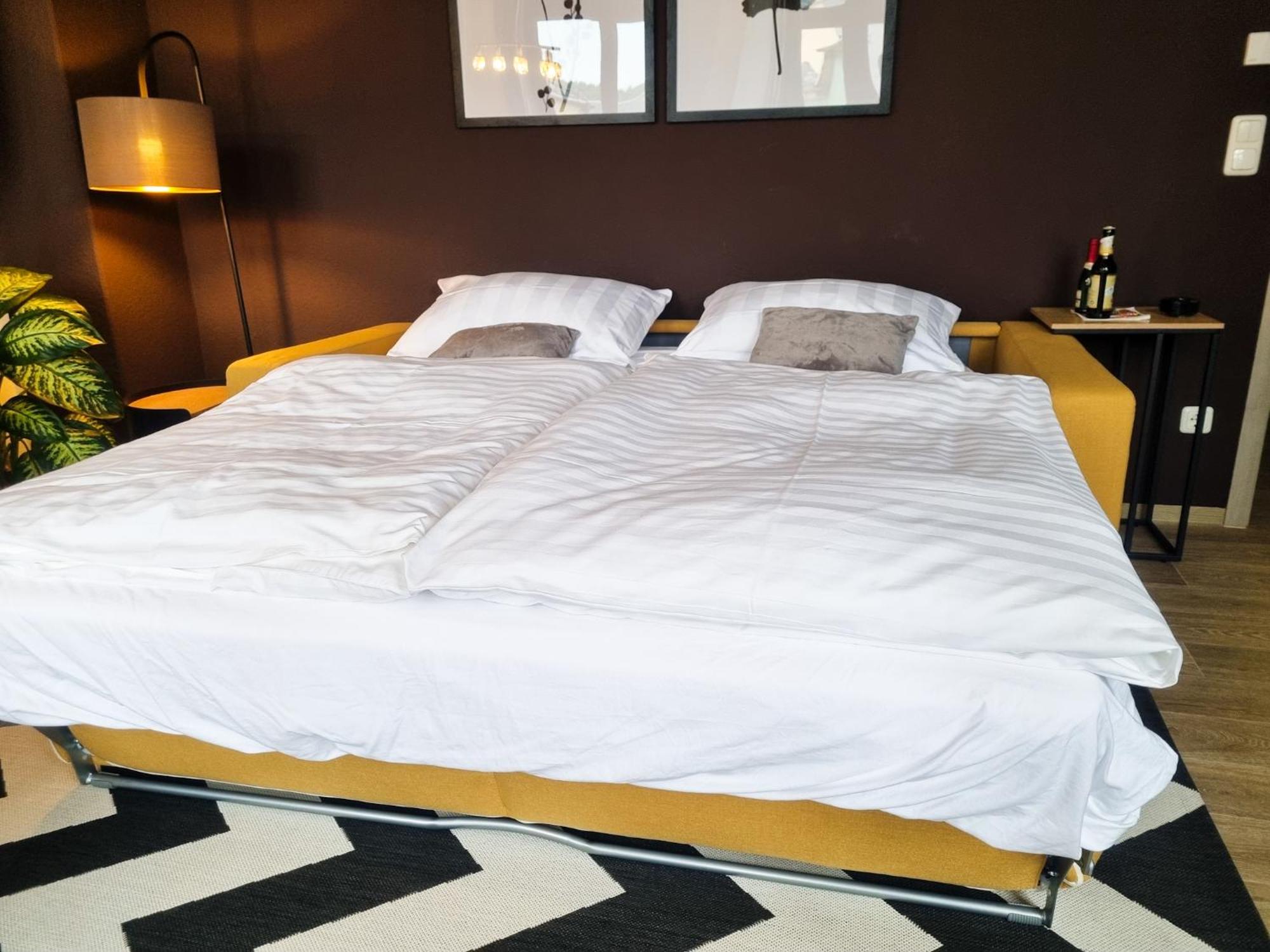 Maremar - Design Maisonette Altstadt - 4 Pers - 57Qm - Luxus Boxspringbett - Kueche - Arbeitsplatz - Privater Parkplatz Грайц Екстериор снимка